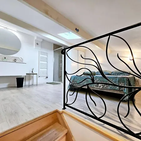 Le Dambra - Dans Le Vieil *